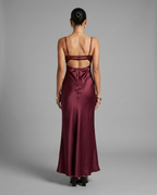 Fadyen – Bias Cut Satin Maxi Dress in Burgundy